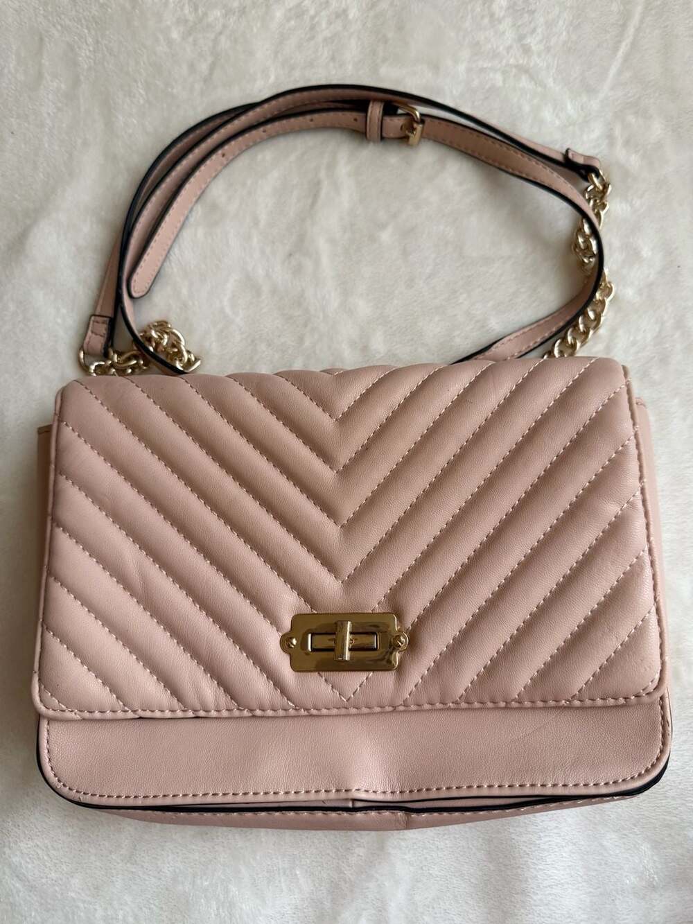 A New Day Quilted Chevron Crossbody Bag Pink